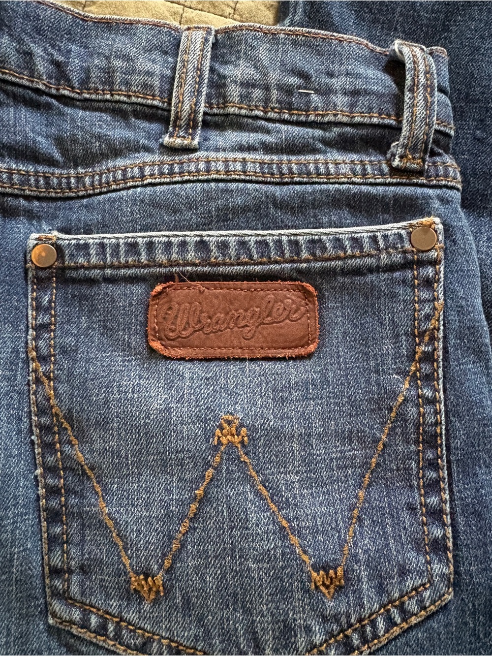 Wrangler Men’s Bootcut Jeans — Classic Blue Denim